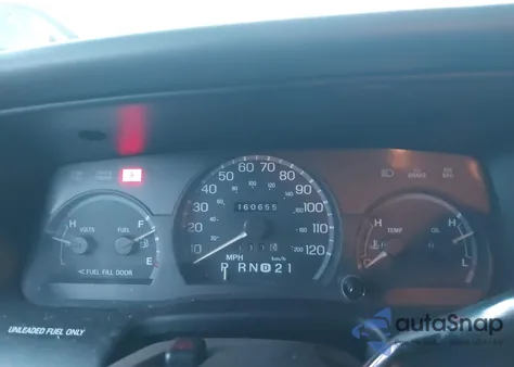 1995 Ford Crown Victoria z USA, uszkodzony, nr VIN 2FALP73W0SX190023